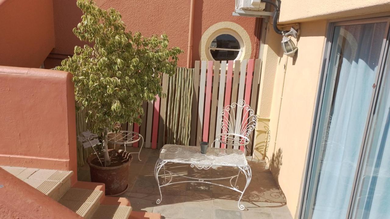 Larochelle Guesthouse Keetmanshoop Exterior foto